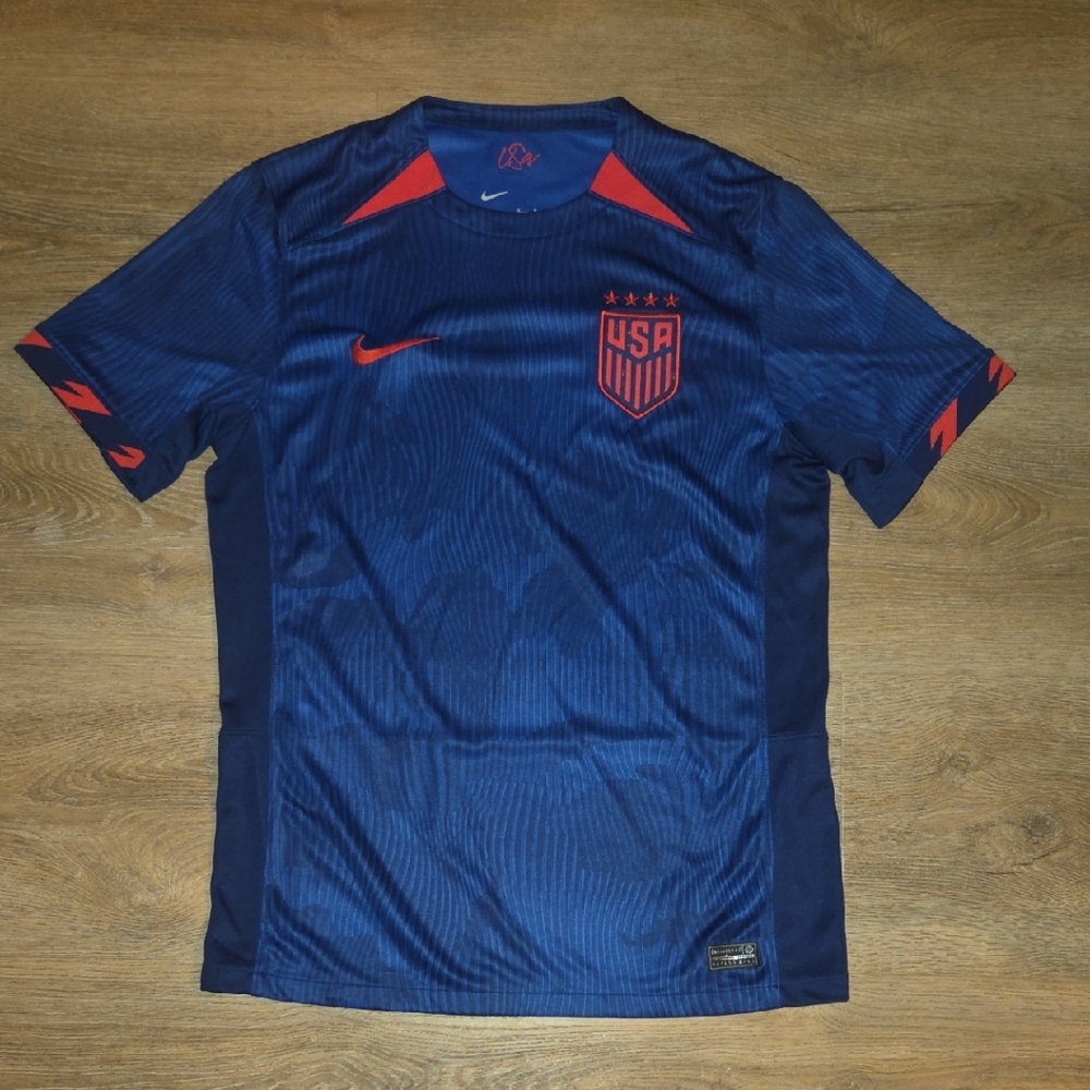 Nike USA Soccer Womens Dry Fit Shirt